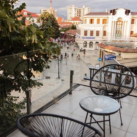 Downtown Hotel Shkodër 外观 照片
