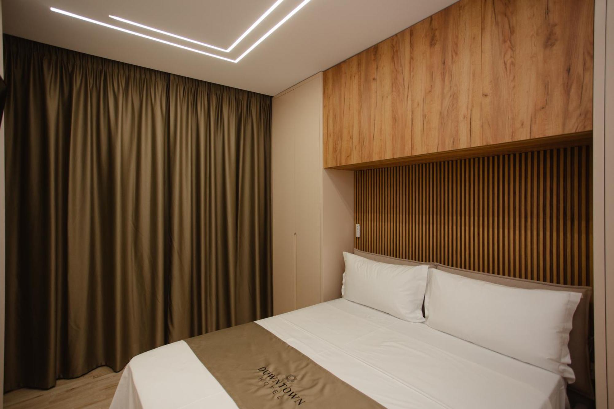Downtown Hotel Shkodër 外观 照片