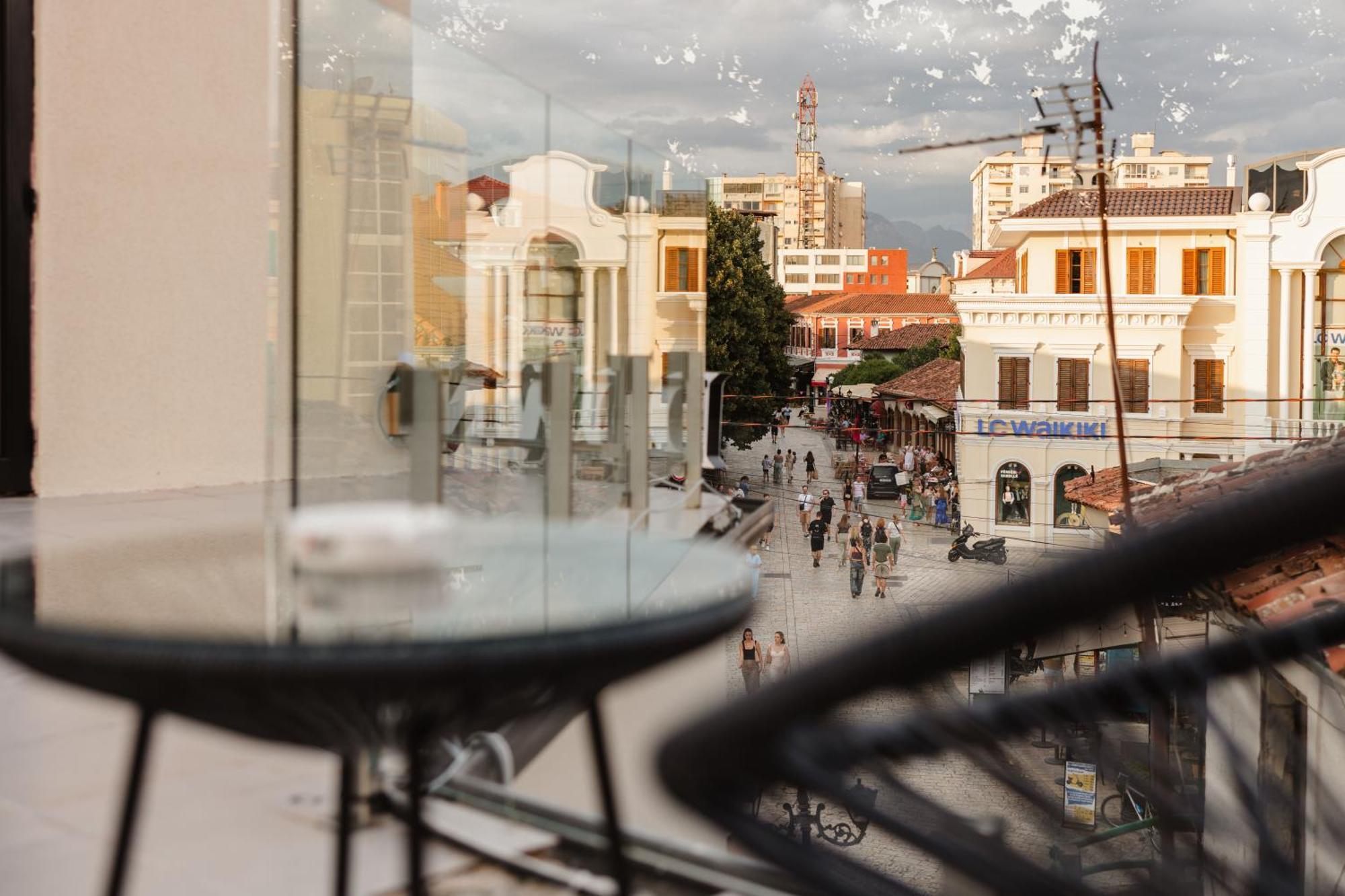 Downtown Hotel Shkodër 外观 照片