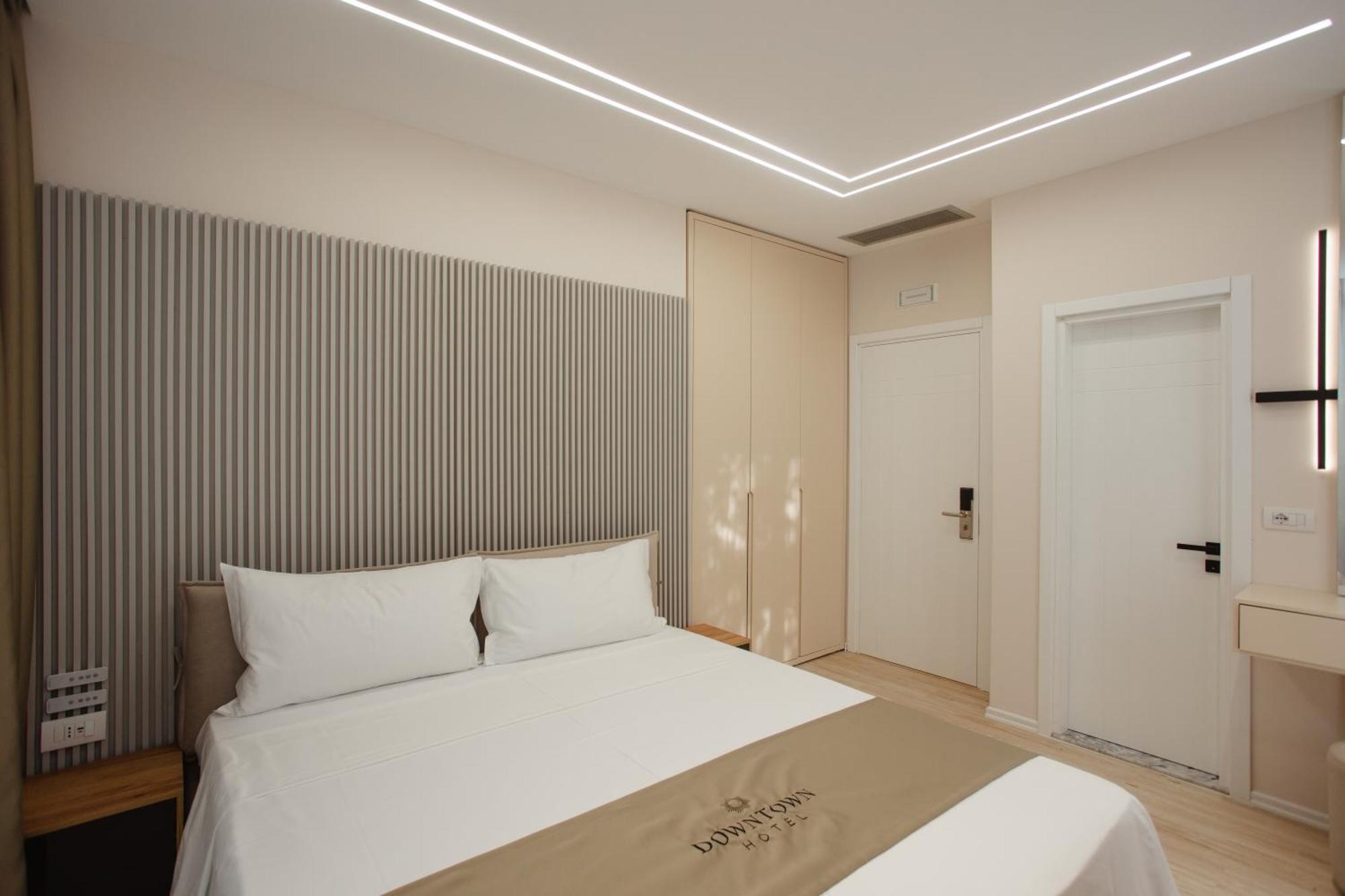 Downtown Hotel Shkodër 外观 照片