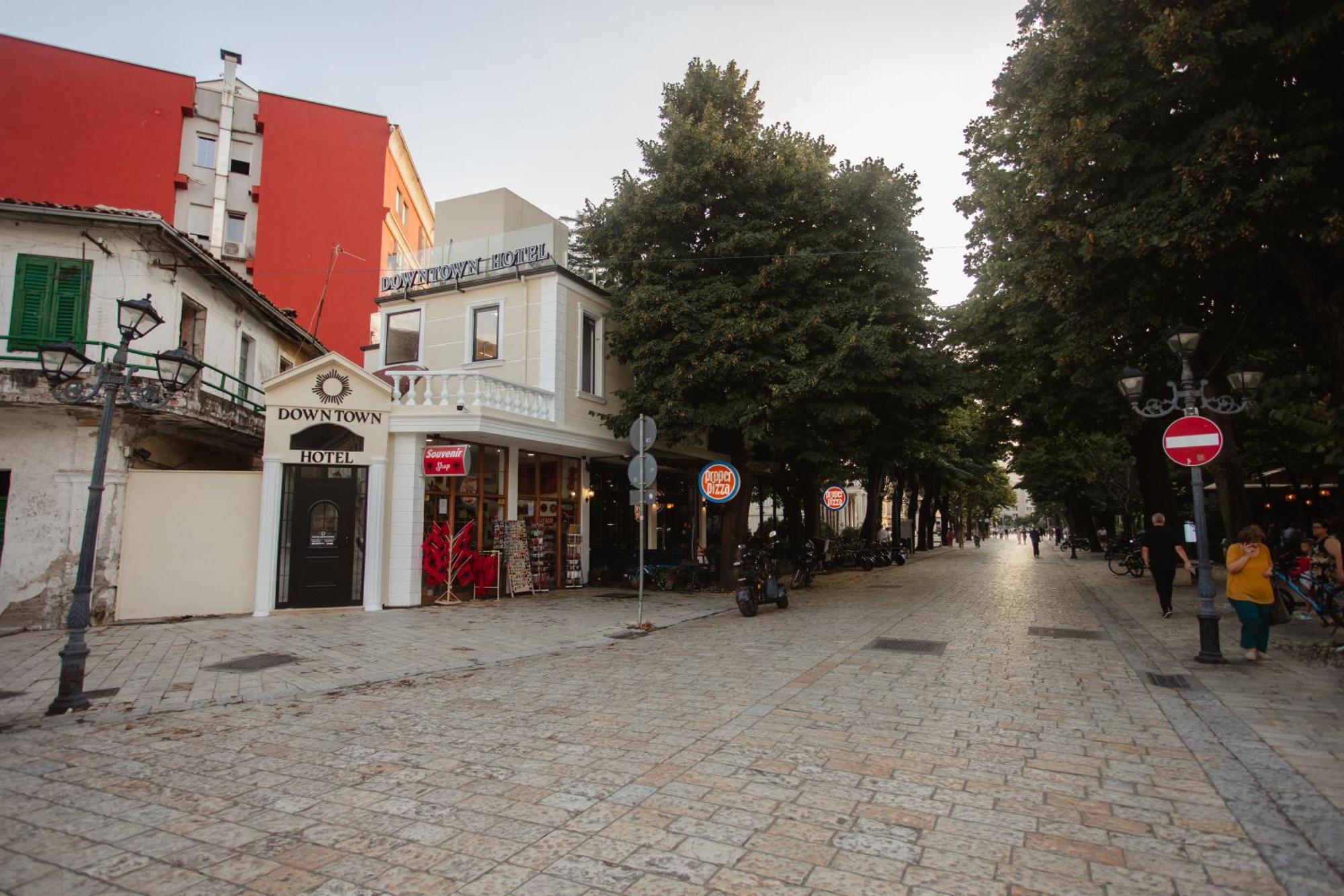 Downtown Hotel Shkodër 外观 照片