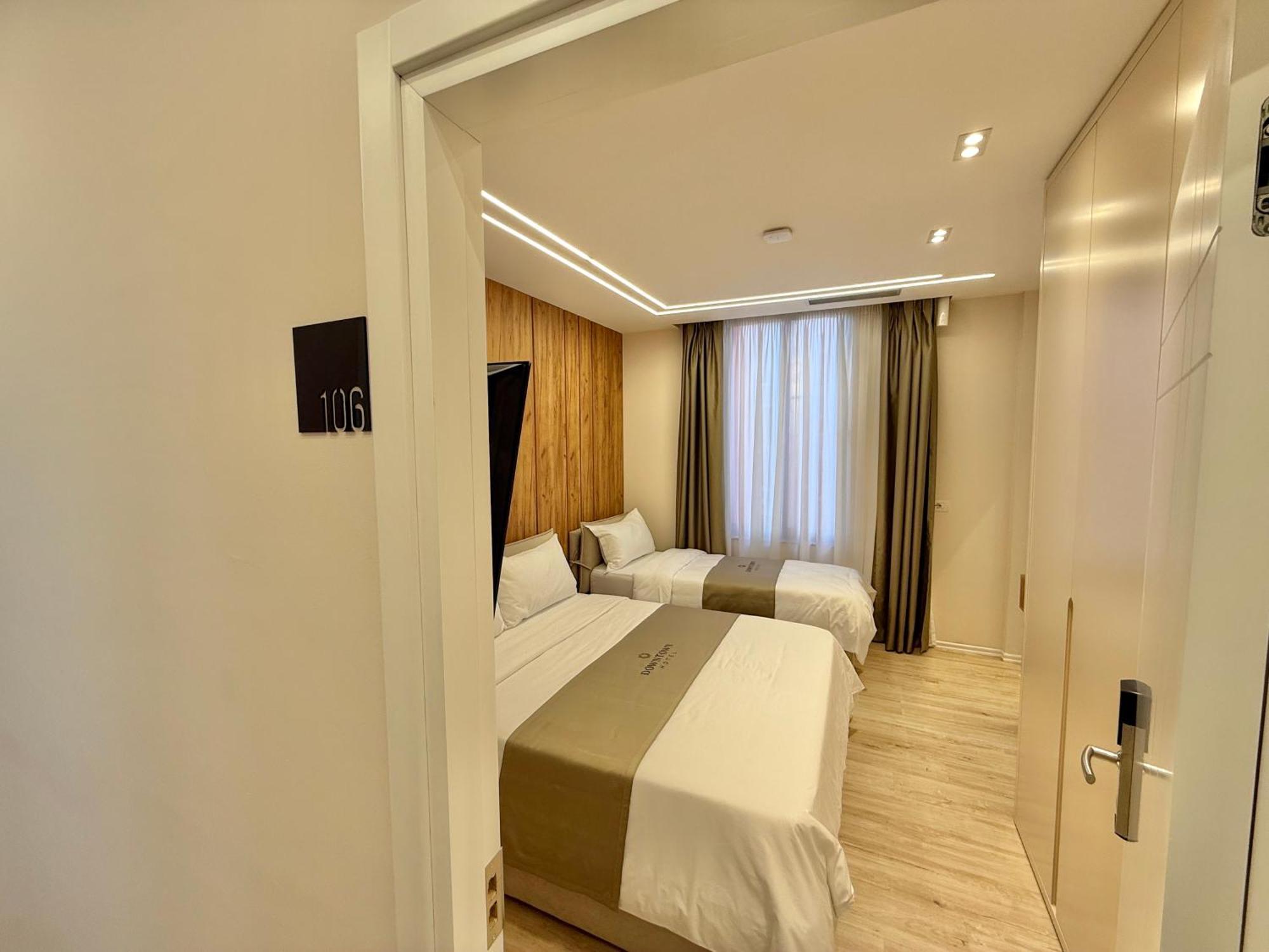 Downtown Hotel Shkodër 外观 照片